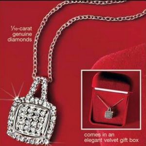 Avon platinum plated diamond pendant necklace.